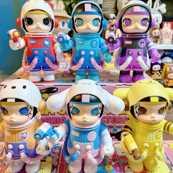POPMART Space Molly Sanrio 400% Kulomi Hello Kitty Figure - Image 2